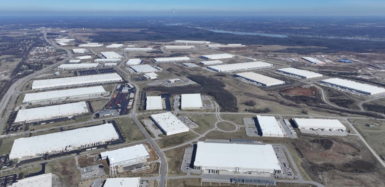 6,000 Total Acres corner image